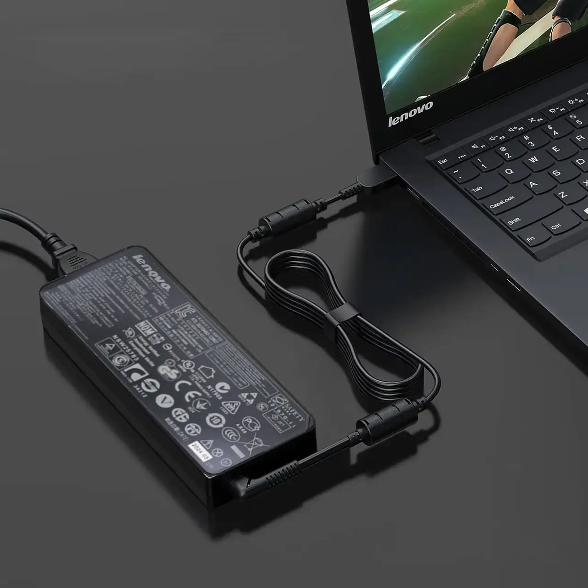 Cargador para notebook Lenovo 45W - Original